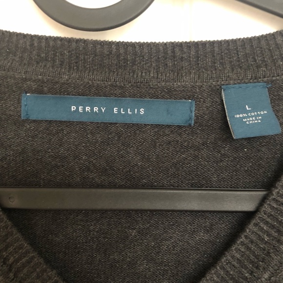 Dark grey Perry Ellis v-neck sweater - Picture 3 of 3